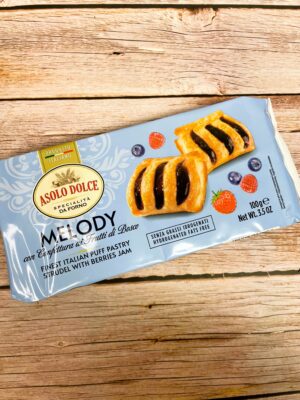 311 CIASTA O SMAKU OWOCÓW LESNYCH PRZEKĄSKA